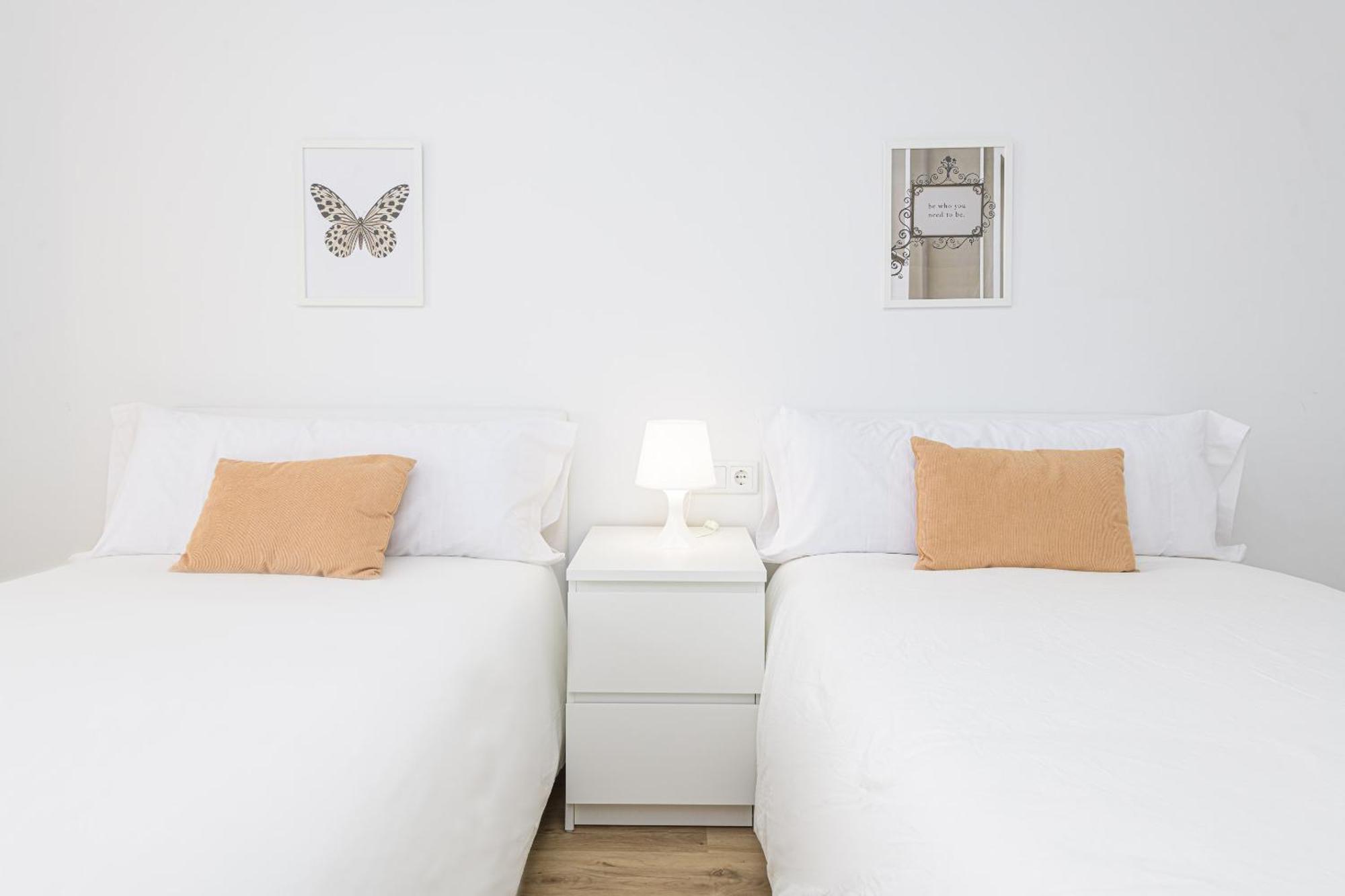 Amazing Carihuela View & Parking Apartment Torremolinos Exterior photo